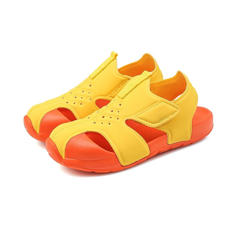 Beach Mesh Sandalas Fashion Sports Shoes Girls Hollow Out Fashion Sneakers