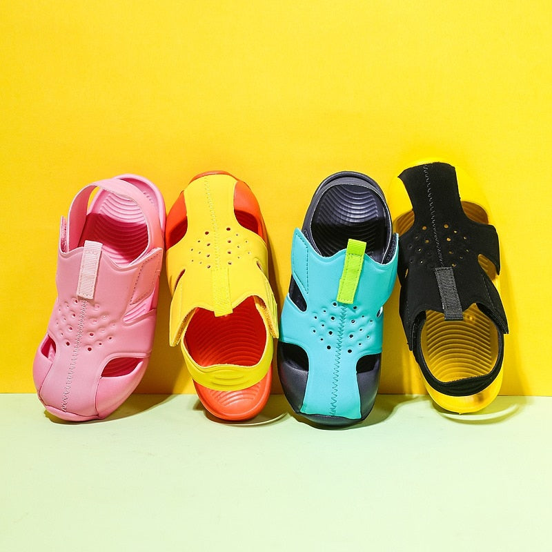 Beach Mesh Sandalas Fashion Sports Shoes Girls Hollow Out Fashion Sneakers