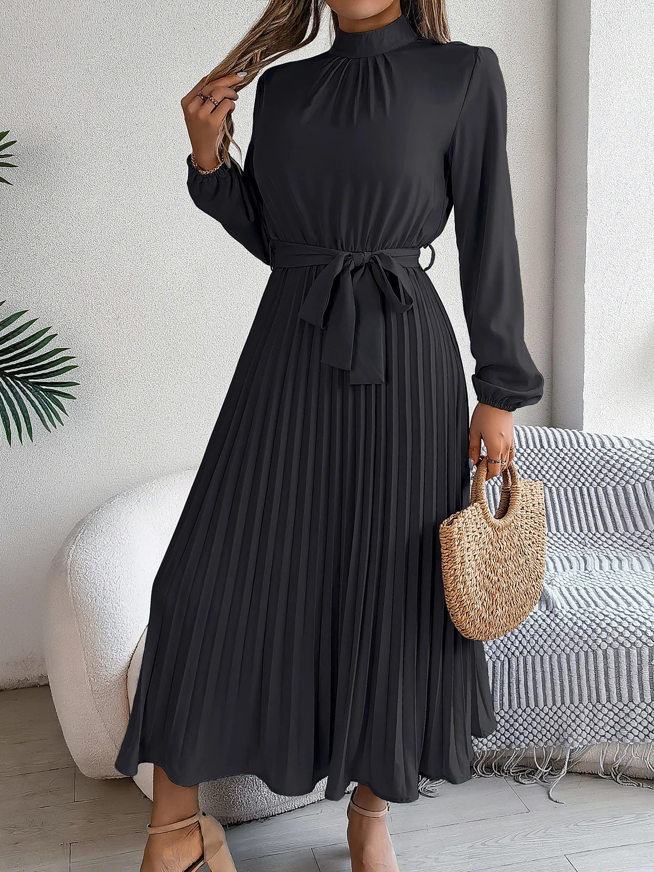 Long Sleeved Waist Cinched Pleated Long Skirt